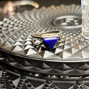 Vintage Handmade Antique Sterling Silver Triangle Blue Lapis lazuli  Ring Size 5